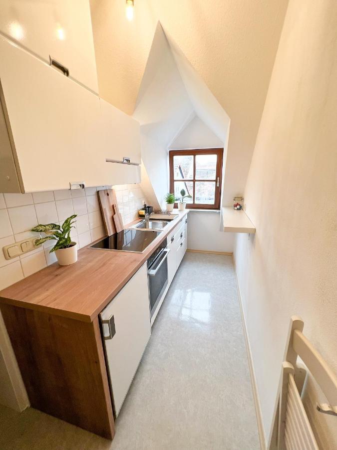 Nami - Robin - Helle Apartments Mitten In Der Stadt メミンゲン エクステリア 写真